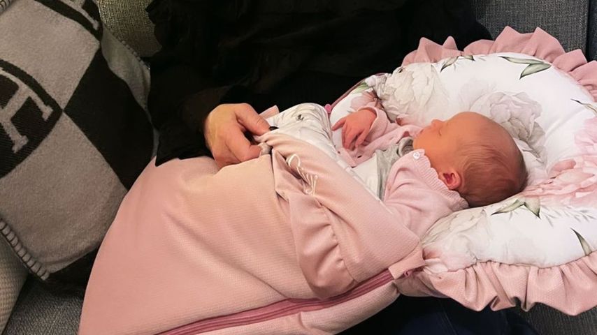 Liliana Matthäus' Mutter Lana mit ihrer Enkelin Virginia Gigi White