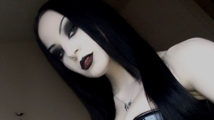 Lilith Vampyre, Instagram-Model