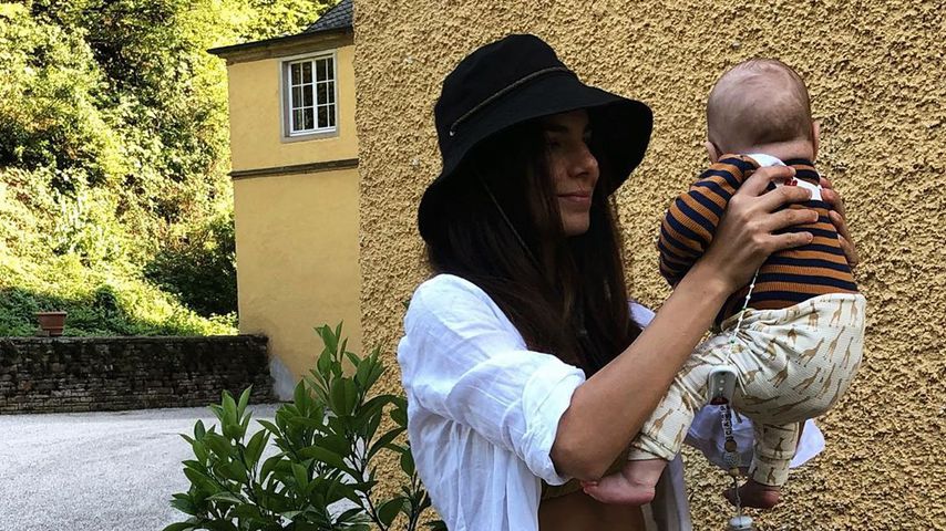 Lilli Hollunder und ihr Sohn Casper