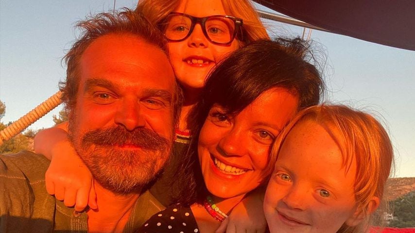 Lily Allen, Ethel, Marnie und David Harbour im August 2020