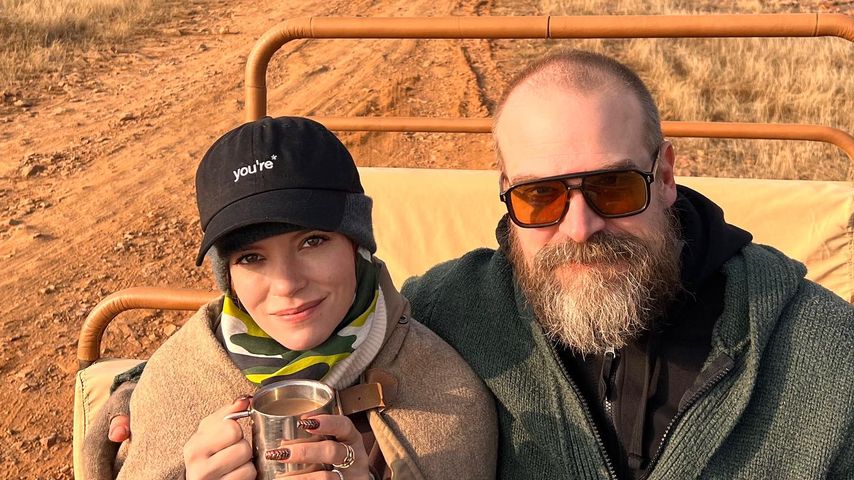 Keine Krise? Lily Allen und David schmusen im Liebesurlaub