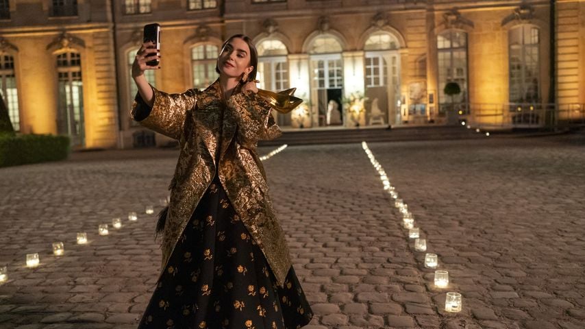 Lily Collins als Emily in "Emily in Paris" Staffel 6