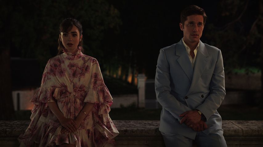 Lily Collins und Lucas Bravo in "Emily in Paris"