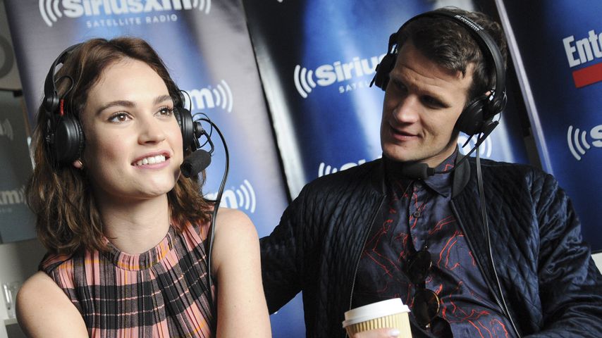 Mit XXL-Klunker auf Red Carpet: Ist Lily James etwa verlobt?