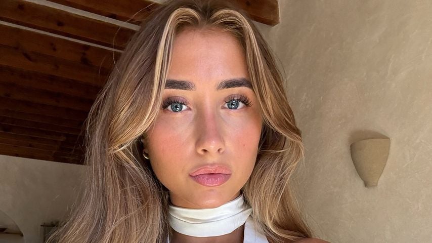 Ihre Fans ahnten es: Lily Phillips Schwangerschaft war PR