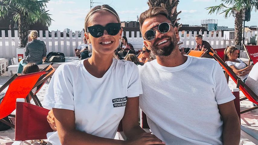 Liebe zu Fußballer: Bachelor-Lina spamt mit Pärchen-Pics!