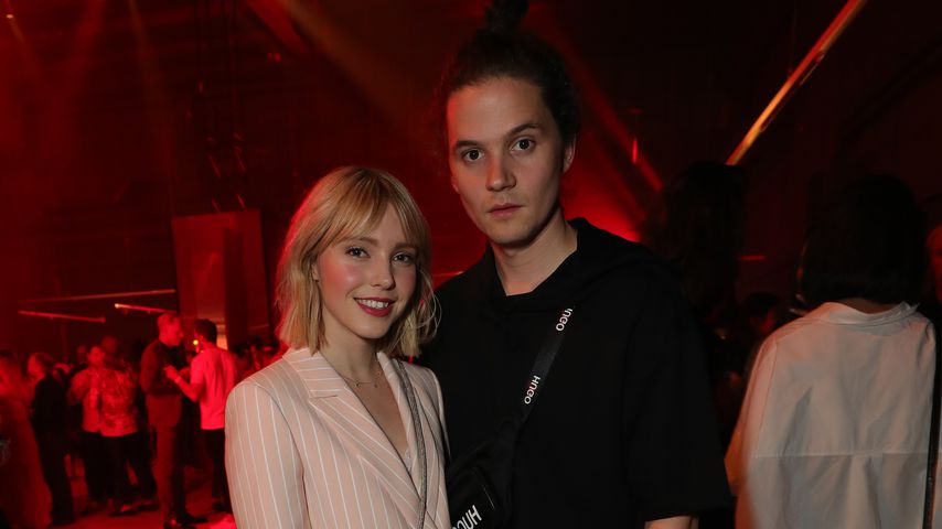 Lina Larissa Strahl und ihr Freund Tilman Poerzgen