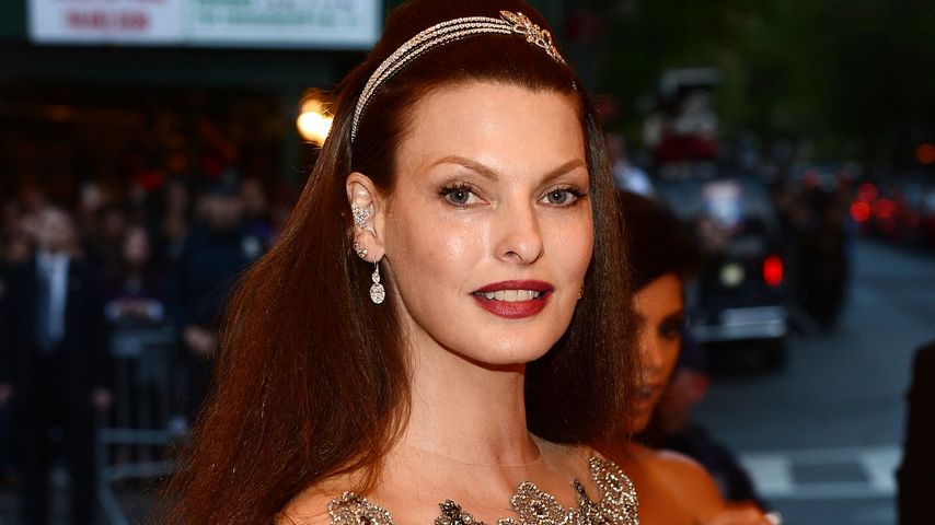 Nach 15 Jahren: Linda Evangelista feiert Laufsteg-Comeback