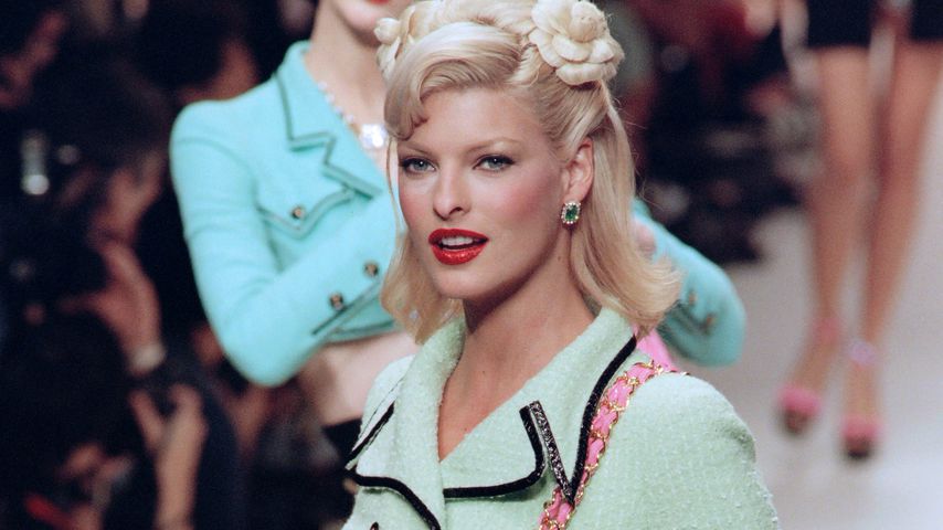 Linda Evangelista während einer Chanel-Show 1994