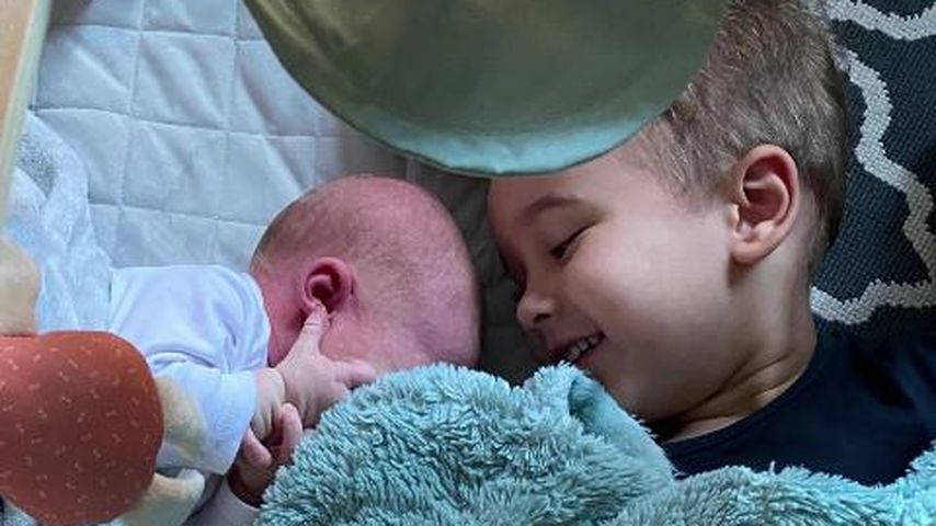 Linda Reschkes Baby und Sohn