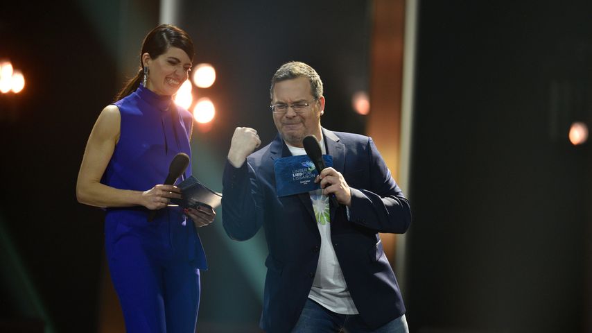 Linda Zervakis und Elton beim deutschen ESC-Vorentscheid 2018