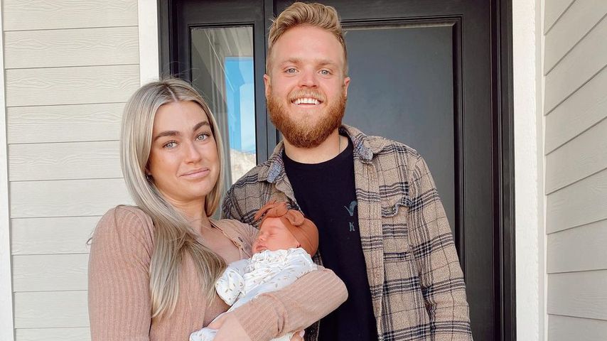 Lindsay Arnold, ihr Mann Samuel Lightner Cusick und ihre gemeinsame Tochter im November 2020