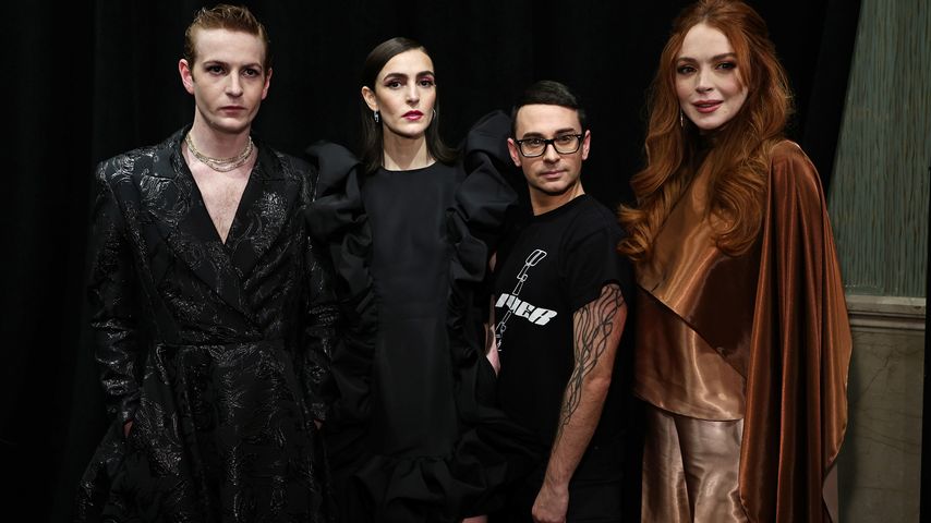 Lindsay Lohan (r.) mit ihren Geschwistern Dakota und Ali und dem Designer Christian Siriano