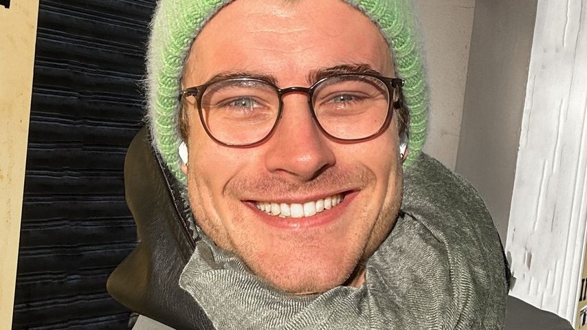 Linus Weber lächelt