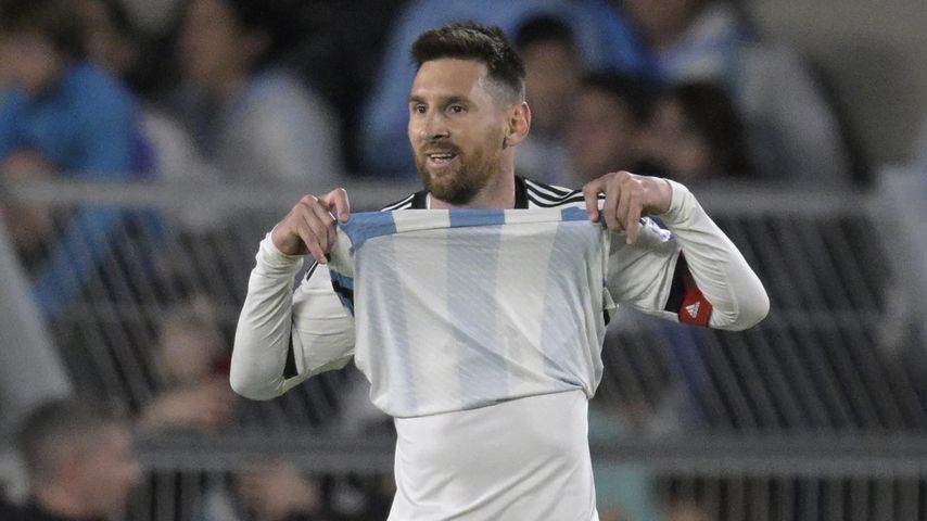 Lionel Messi, Fußballprofi