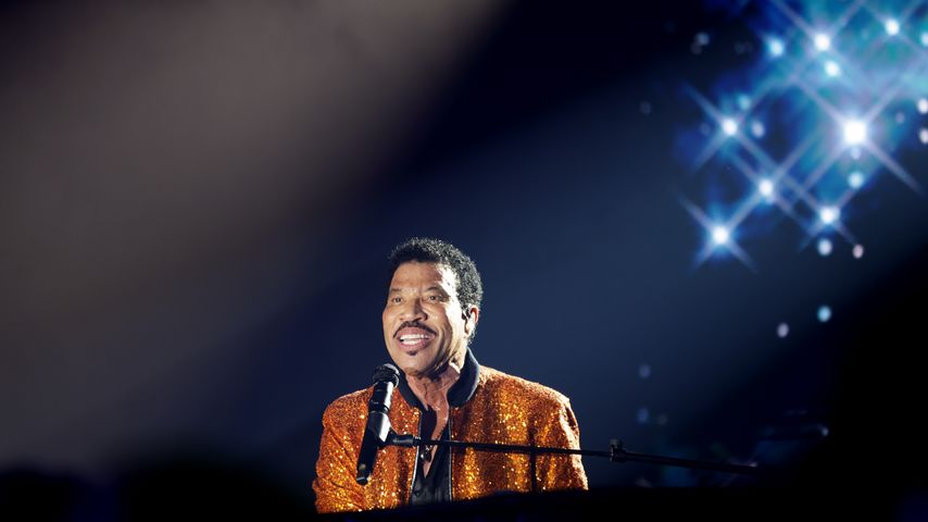 Lionel Richie, Sänger