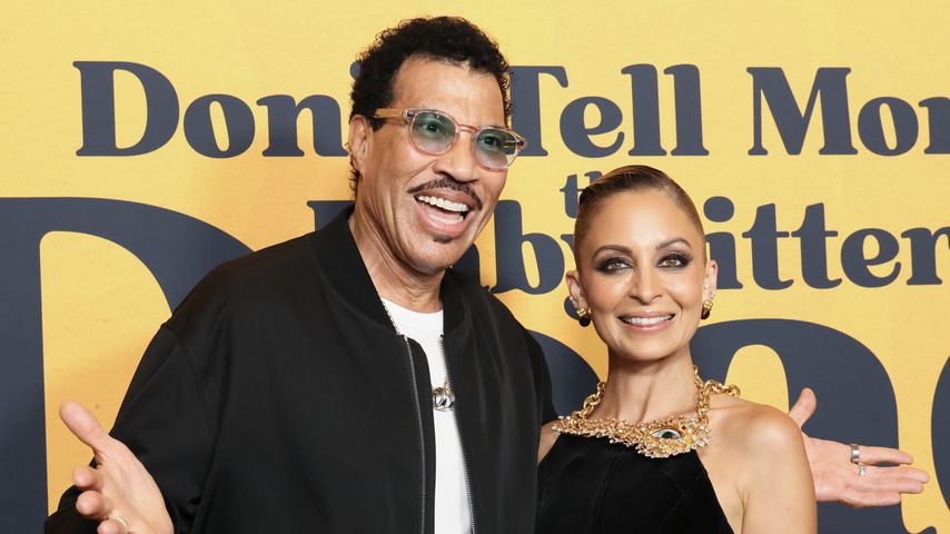 Lionel Richie und Nicole Richie bei der Premiere von "Don't Tell Mom the Babysitter's Dead"