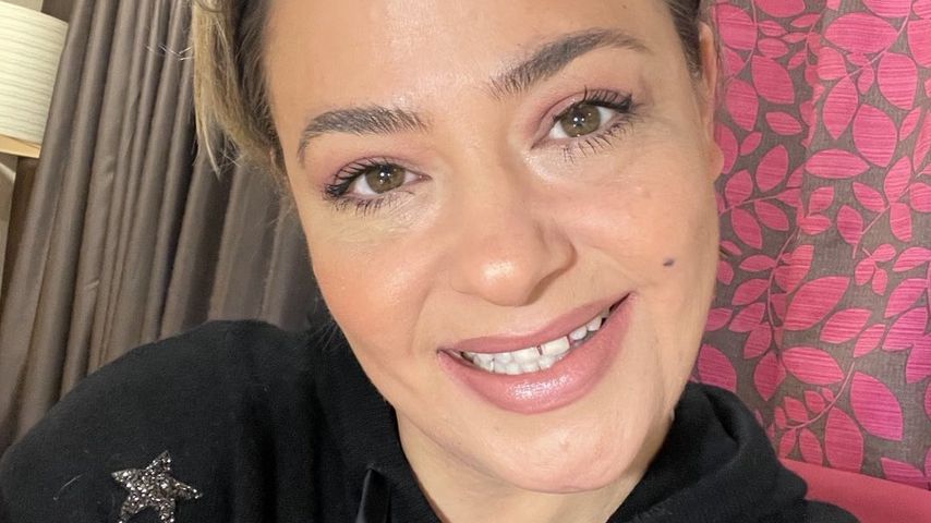 Lisa Armstrong, Maskenbildnerin