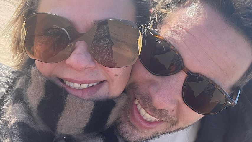 Nach Scheidung: Lisa Armstrong teilt Kuschel-Pic mit Neuem
