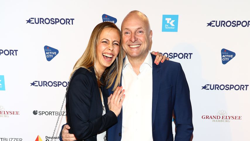 Lisa Heckl und Frank Buschmann beim Deutschen Sportjournalistenpreis 2019 in Hamburg