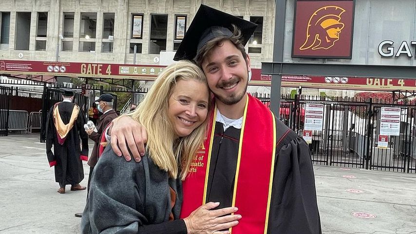 Bei Abschlussfeier ihres Sohnes: Lisa Kudrow kommen Tränen
