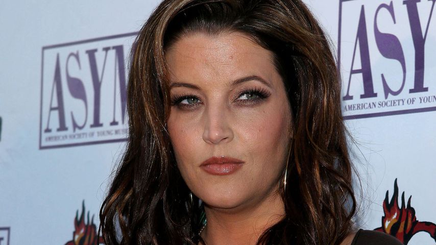 Lisa Marie Presley, Sängerin