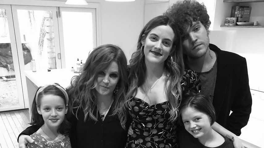 Lisa Marie Presley mit ihren Kindern im Juni 2019