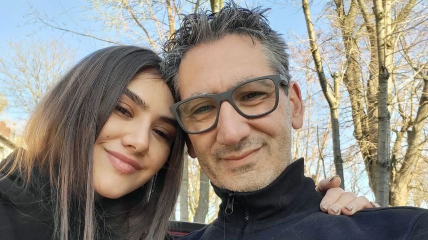 Papa stolz auf Brust-Pics? Lisa Straube führt ihre Hater vor