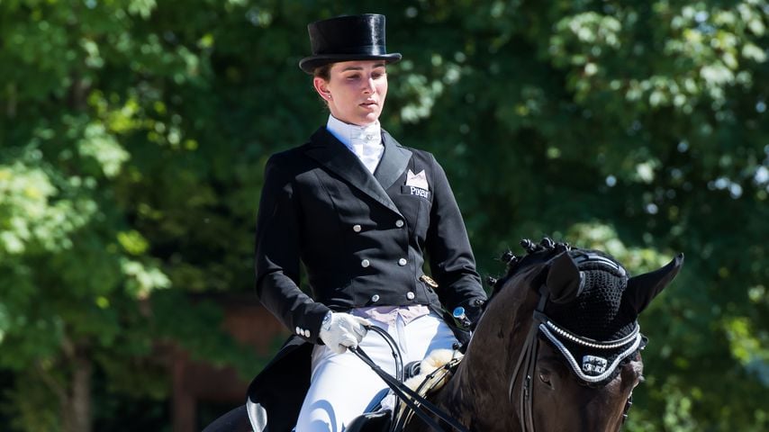 Lisa Müller bei einem Reitturnier