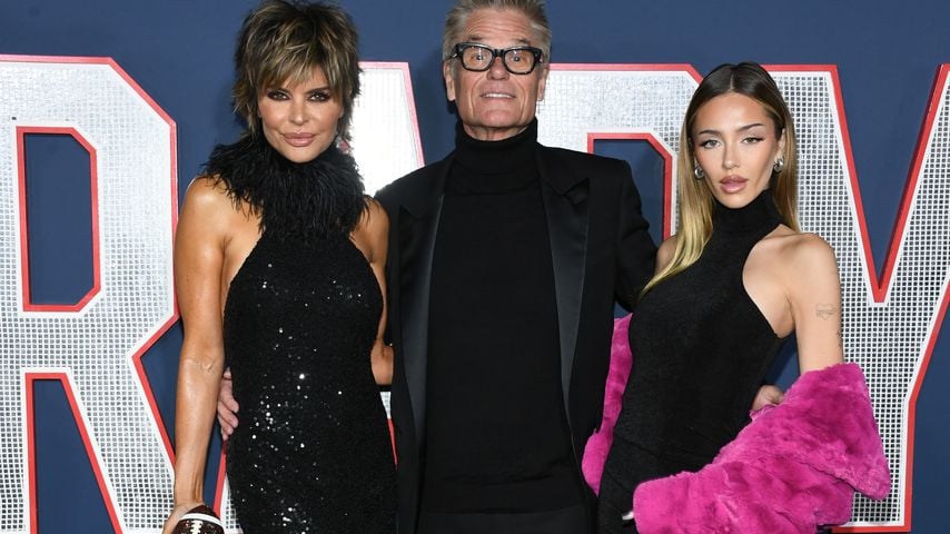 Lisa Rinna, Harry Hamlin und Delilah Hamlin auf der Premiere von "80 For Brady"