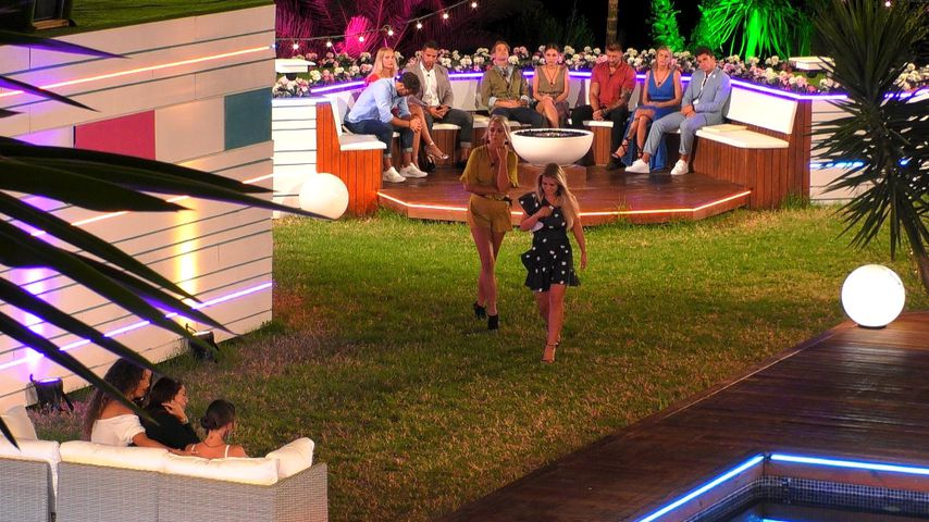 Lisa und Julia, "Love Island"-Kandidatinnen