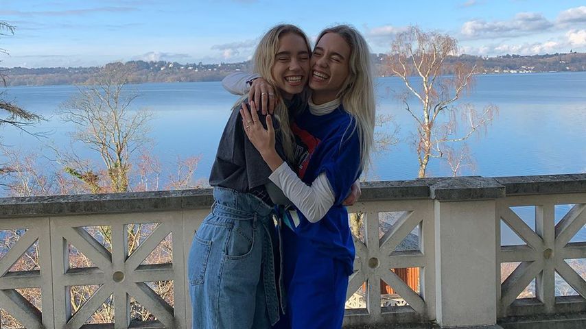 Lisa und Lena im Dezember 2019