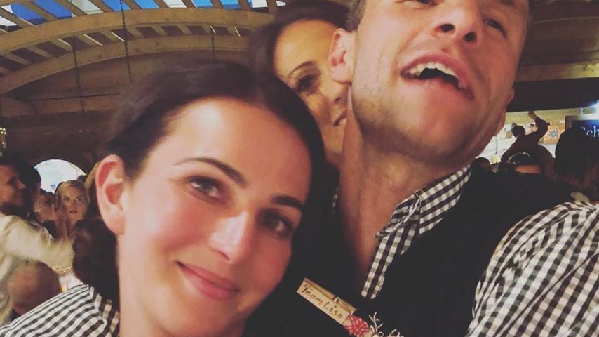 Lisa und Thomas Müller auf dem Oktoberfest