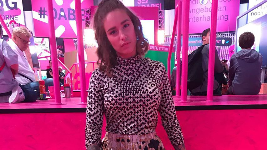 BTN-Liza bringt ersten Coversong raus – und Fans rasten aus