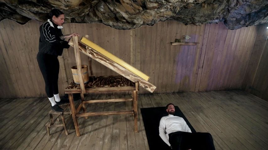 Liza Waschke und Sebastian Fobe beim "#CoupleChallenge"-Exit-Game