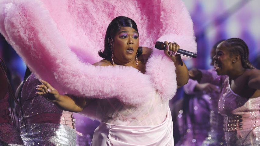 Lizzo, Sängerin