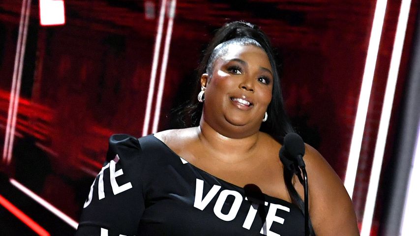 Doch nicht Single? Hier turtelt Lizzo mit unbekanntem Mann