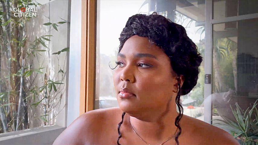 Lizzo, Sängerin