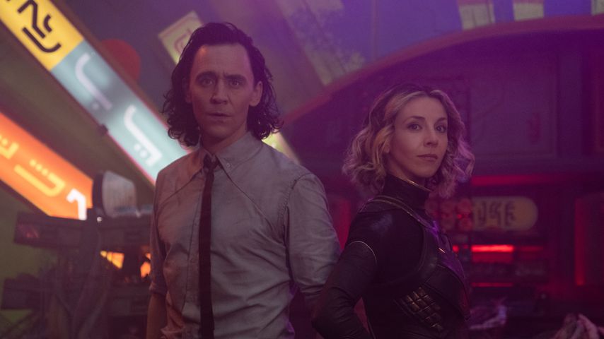 Loki (Tom Hiddleston) und Sylvie (Sophia Di Martino)
