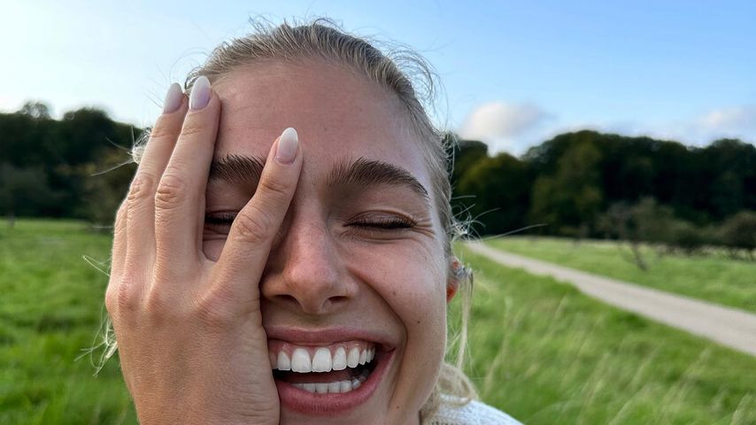 Fake? Lola Weippert haut Radladerschaufel in ihren Schuppen