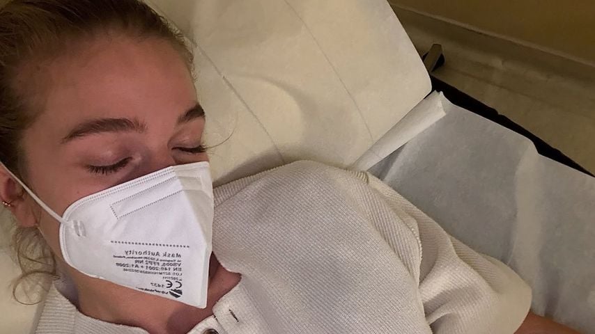 Spritze in Wirbelsäule: Lola Weippert liegt im Krankenhaus