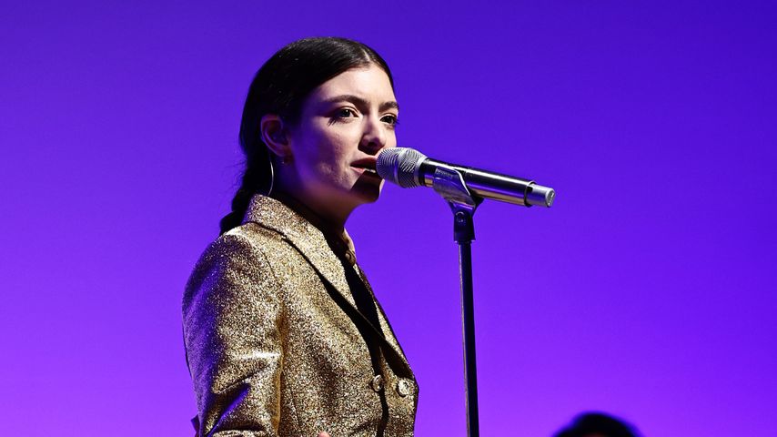 Lordes Überraschungskonzert in NYC wird von Polizei geräumt