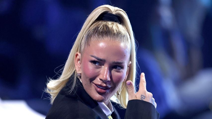 Loredana Zefi, November 2024