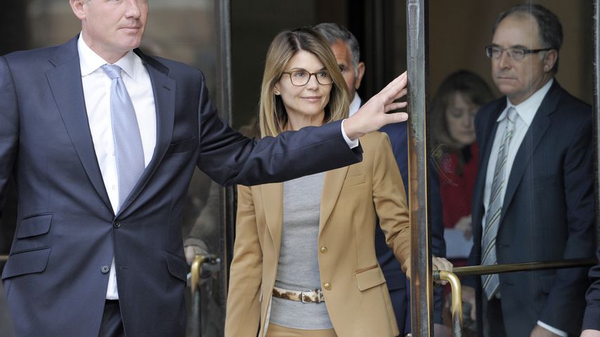 Lori Loughlin beim Gericht in Boston