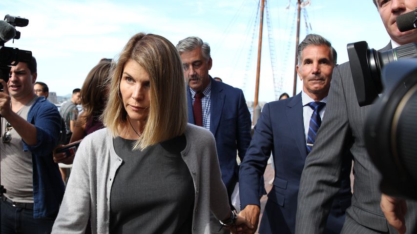 Lori Loughlin und ihr Mann Mossimo Giannulli im August 2019