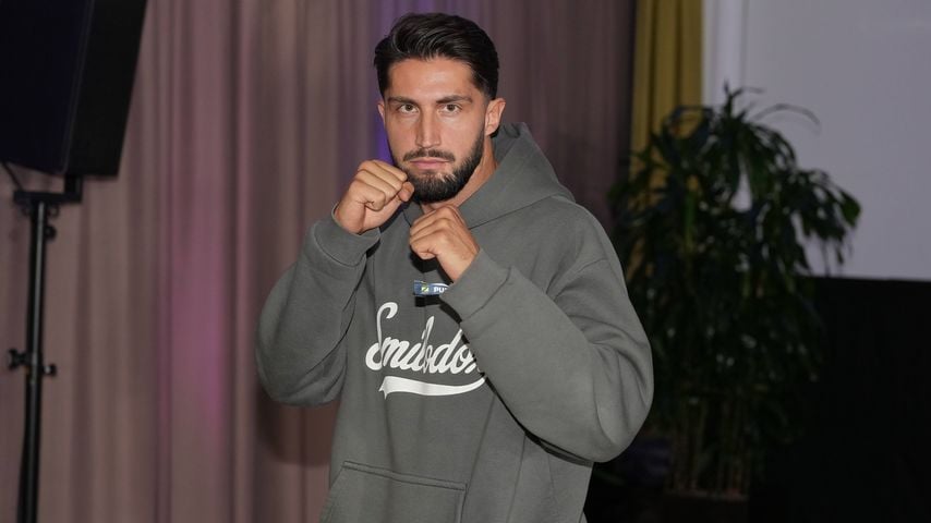 Lorik Bunjaku bei der Pressekonferenz zu Fame Fighting 2026 im Atlantic Hotel Essen