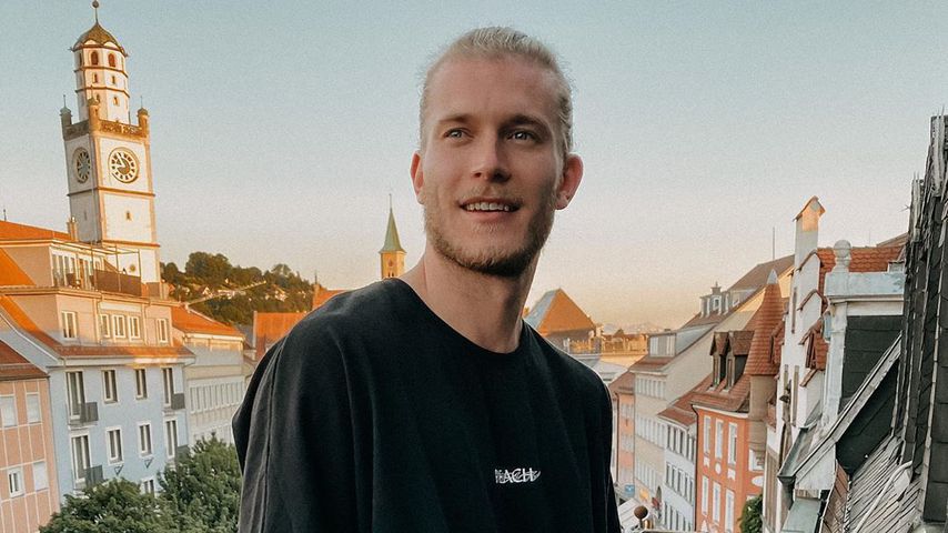 Nun mit Fremdflirt liiert? Sophias Ex Loris Karius klärt auf