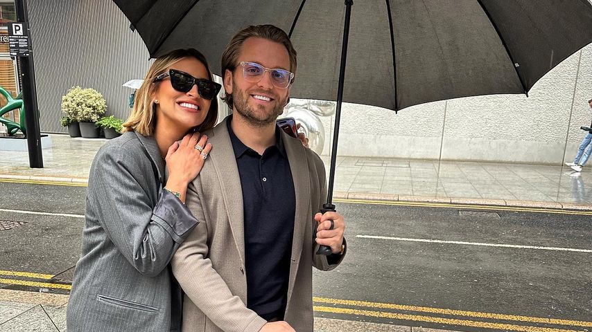 Nach Geburt: Ferne McCann erstmalig mit ihrem Baby unterwegs