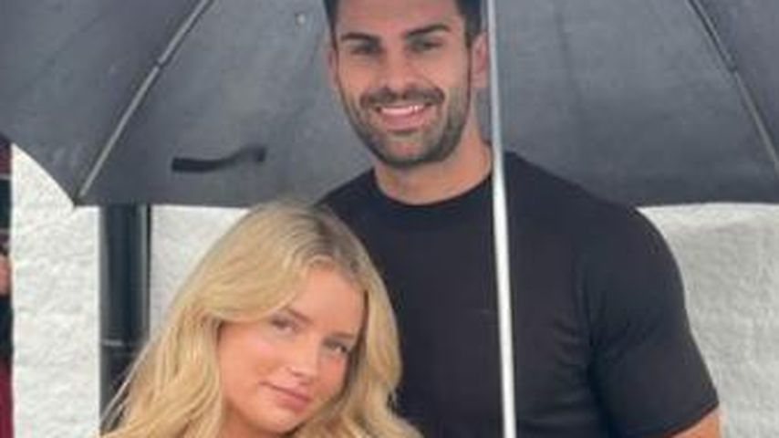 Lottie Moss bestätigt Beziehung mit Co-Star Adam Collard!