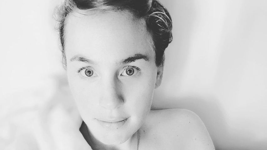 TV-Bekanntheit Louisa von Spies mit ihrem Baby